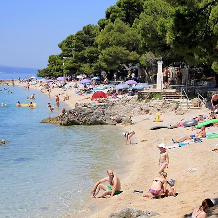 Apartments With A Parking Space Brela, Makarska - 11552 Kültér fotó